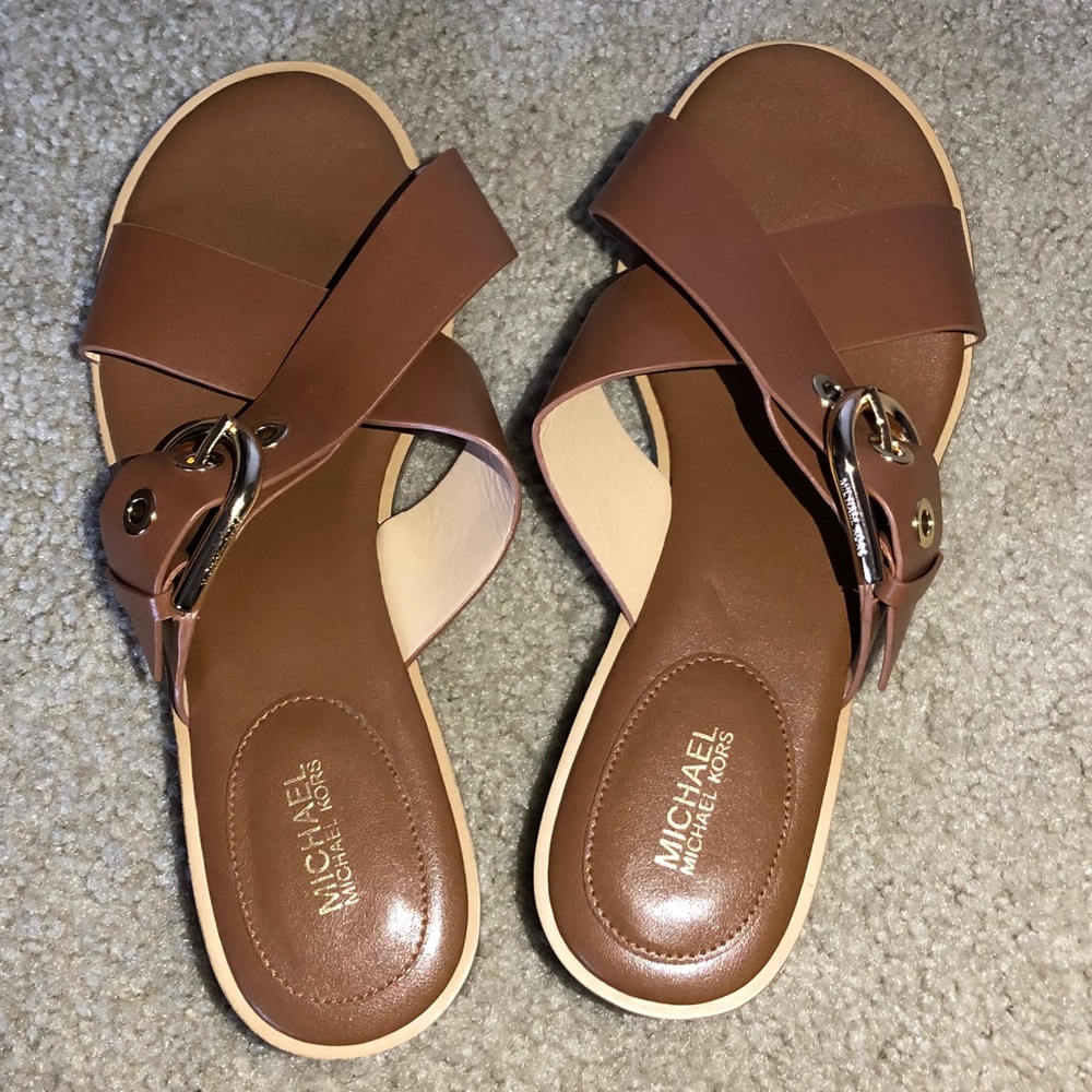 Michael Kors Brand New Brown Sandals / size 9